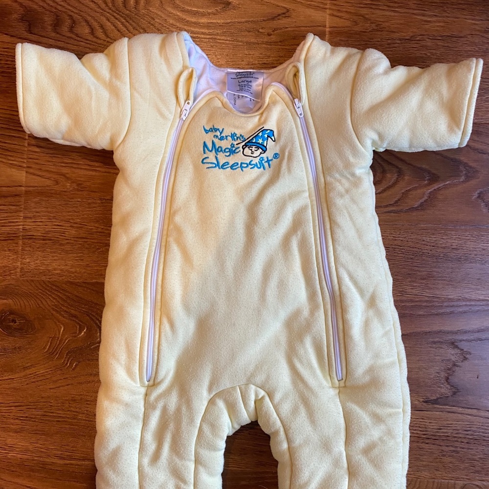 Baby Merlin’s Magic Sleep Suit L 6-9 months